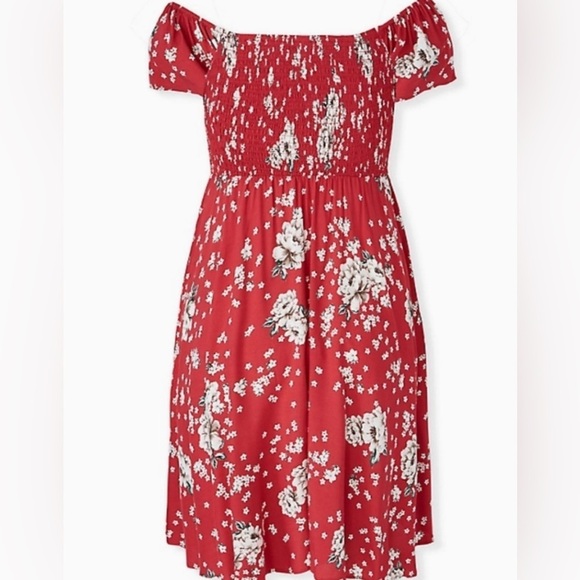 torrid Dresses & Skirts - TORRID RED FLORAL CHALLIS SMOCKED MINI SKATER DRESS Size 2x